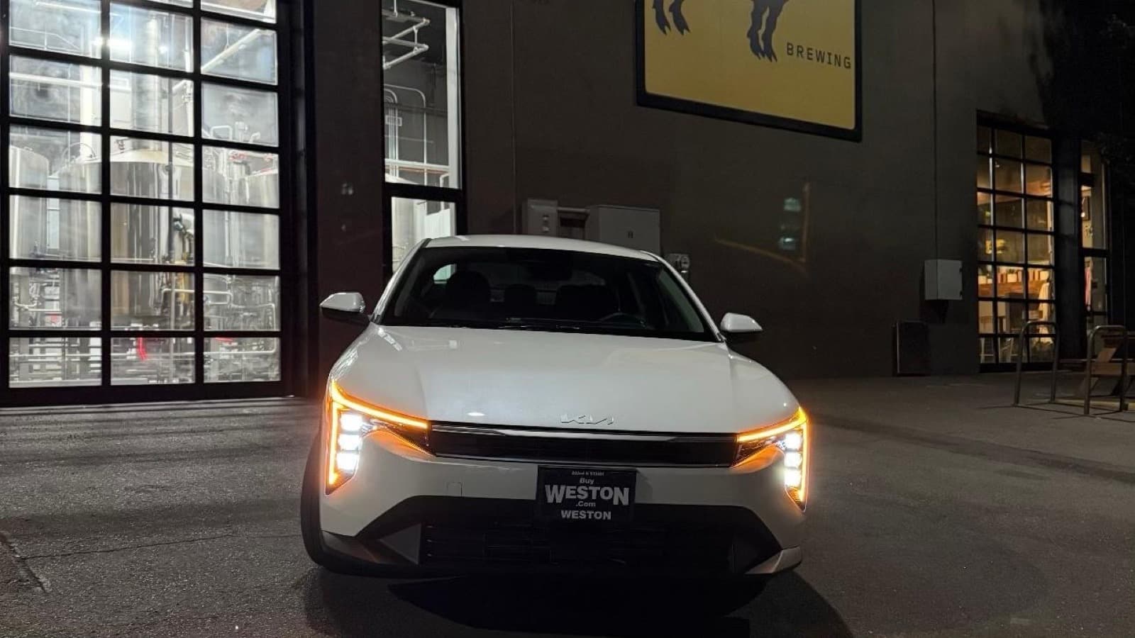 Kia K4 - Photo 2