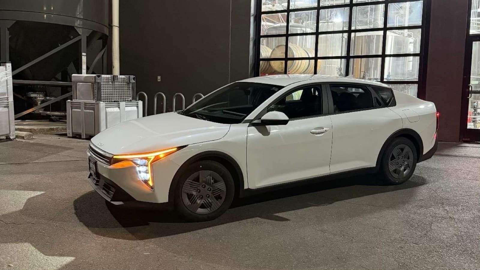 Kia K4 - Photo 5