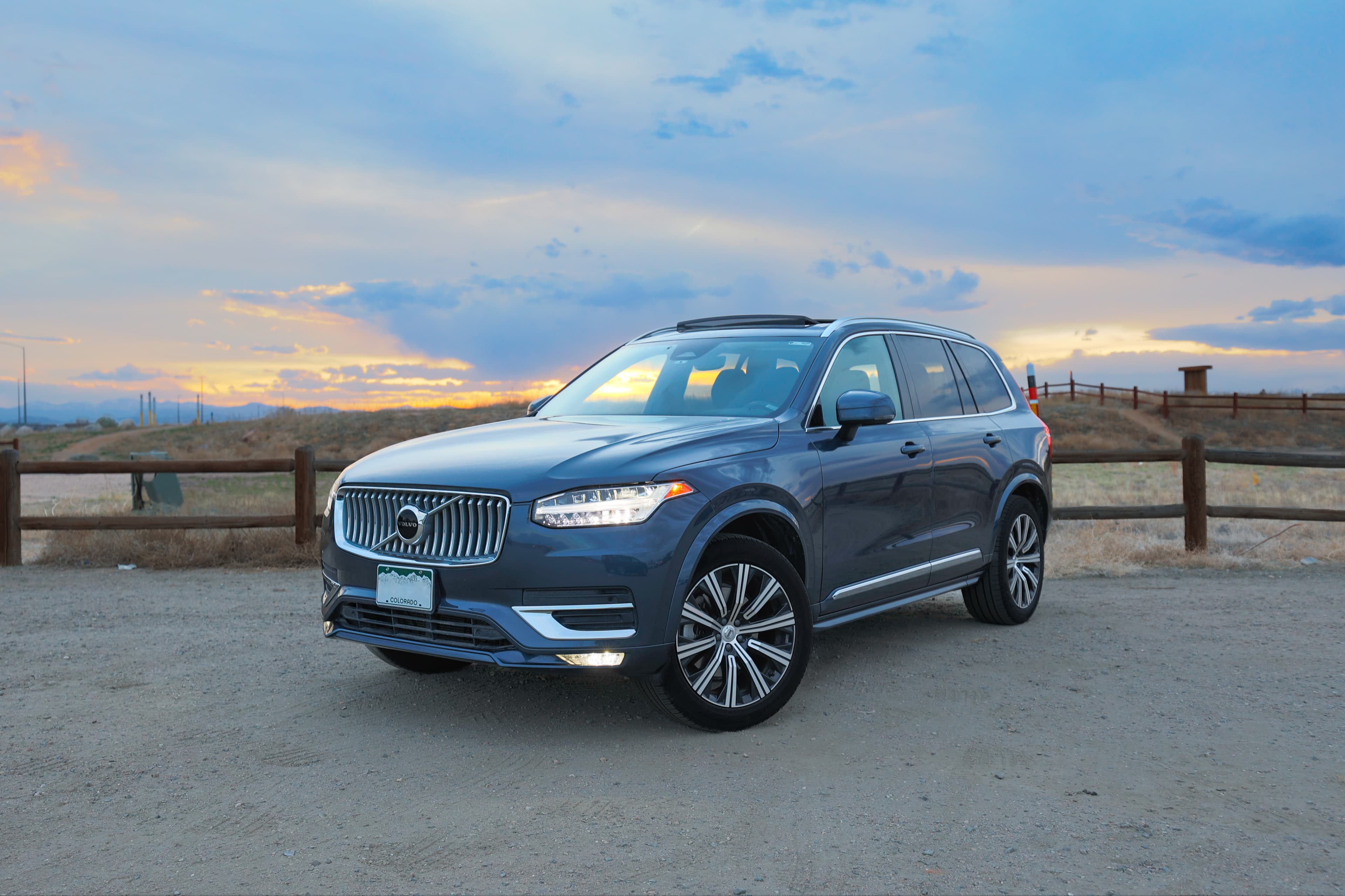2025 VOLVO XC-90