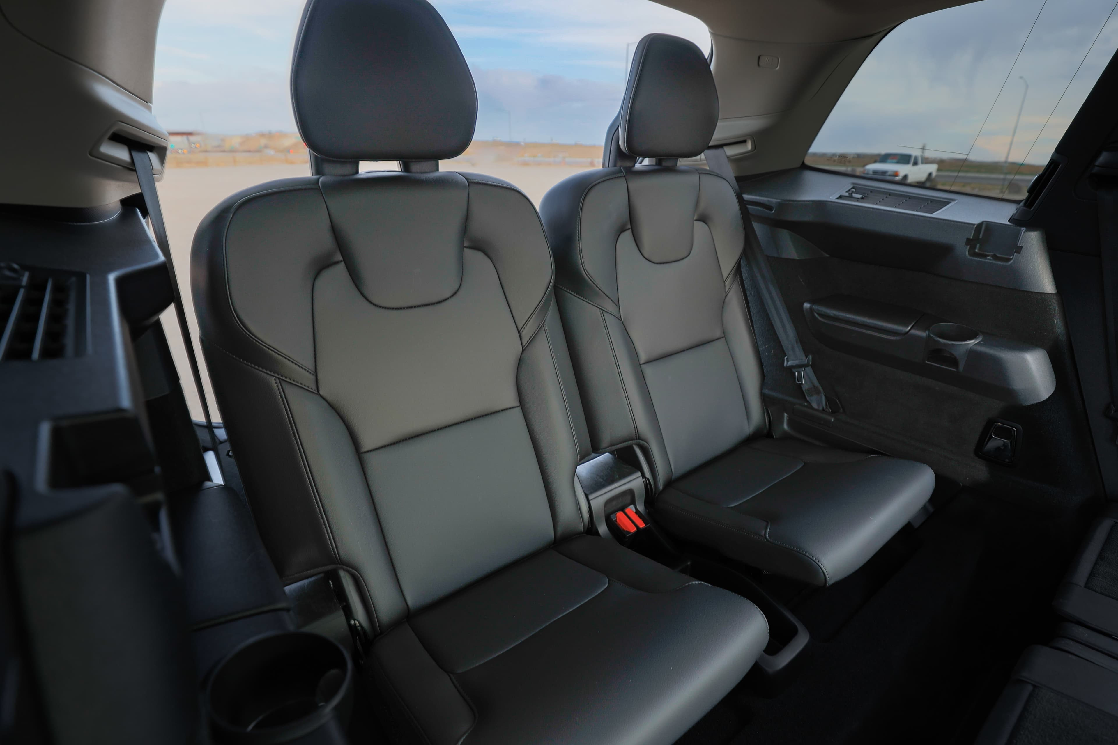 VOLVO XC-90 - Photo 14