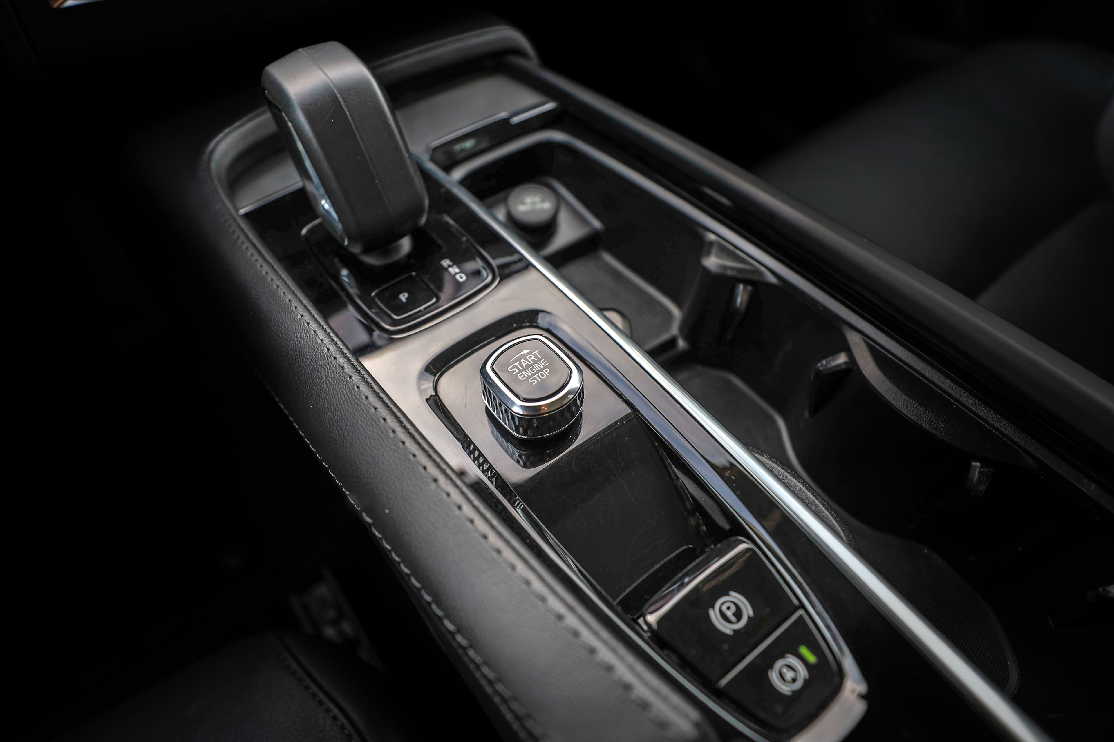 VOLVO XC-90 - Photo 18