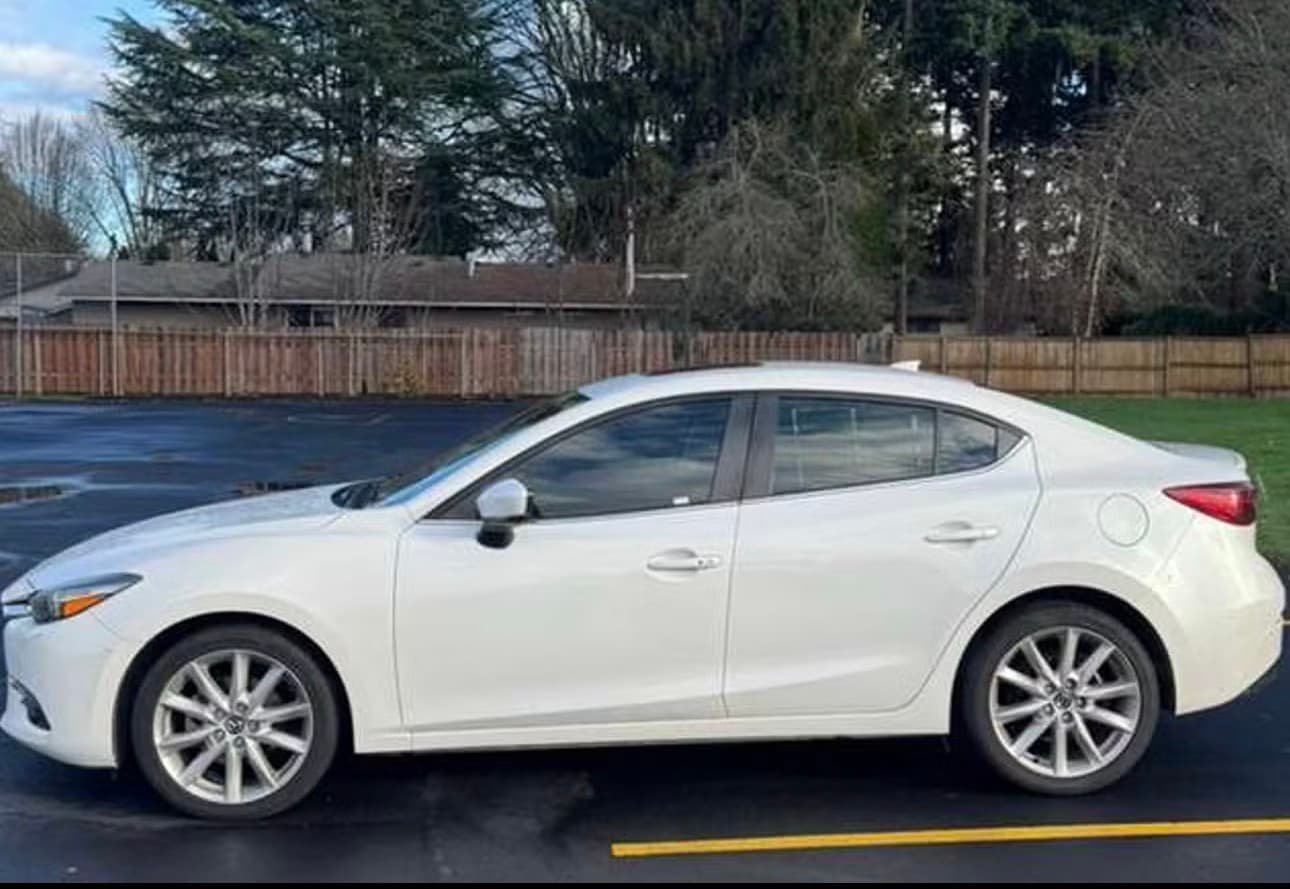 Mazda Mazda3 - Photo 3