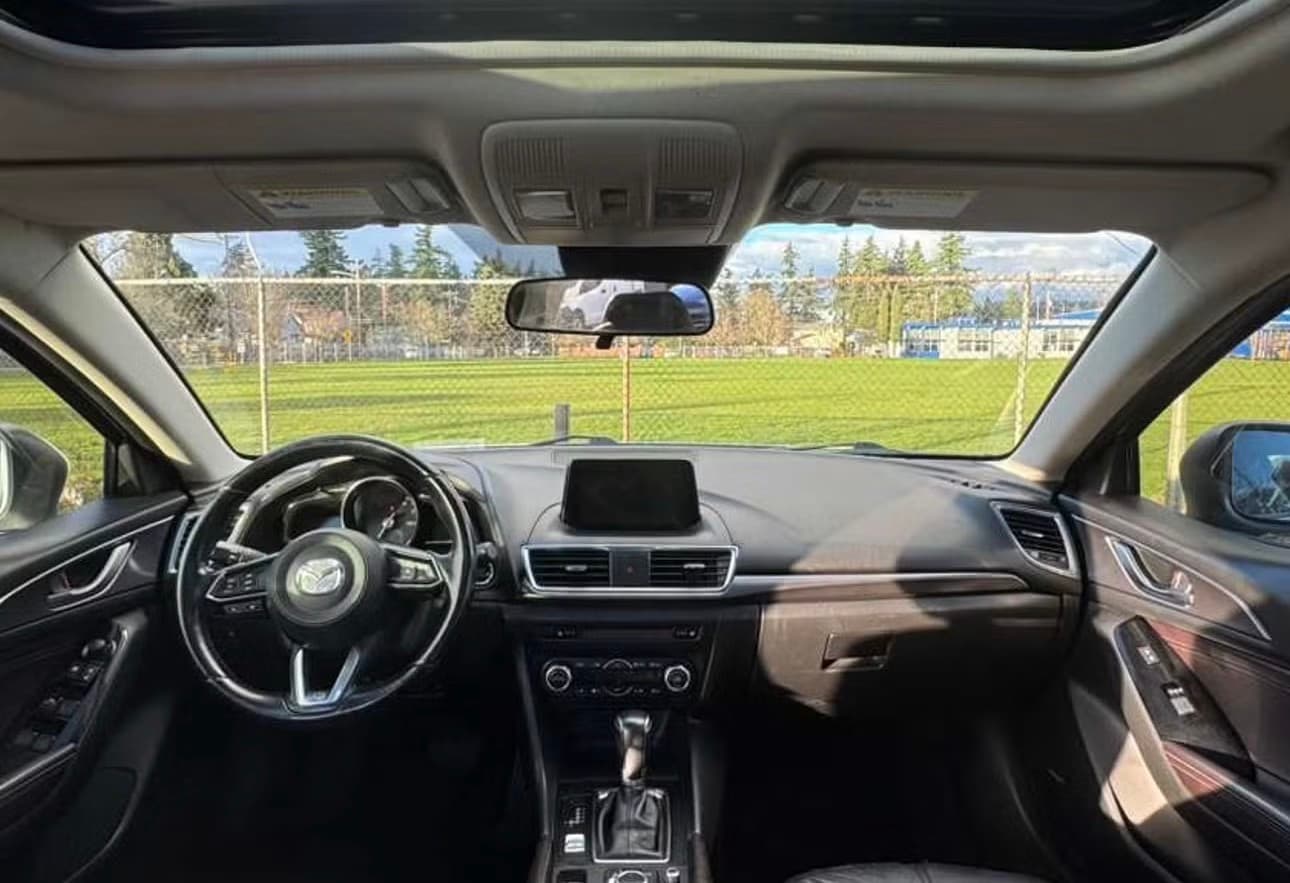 Mazda Mazda3 - Photo 7