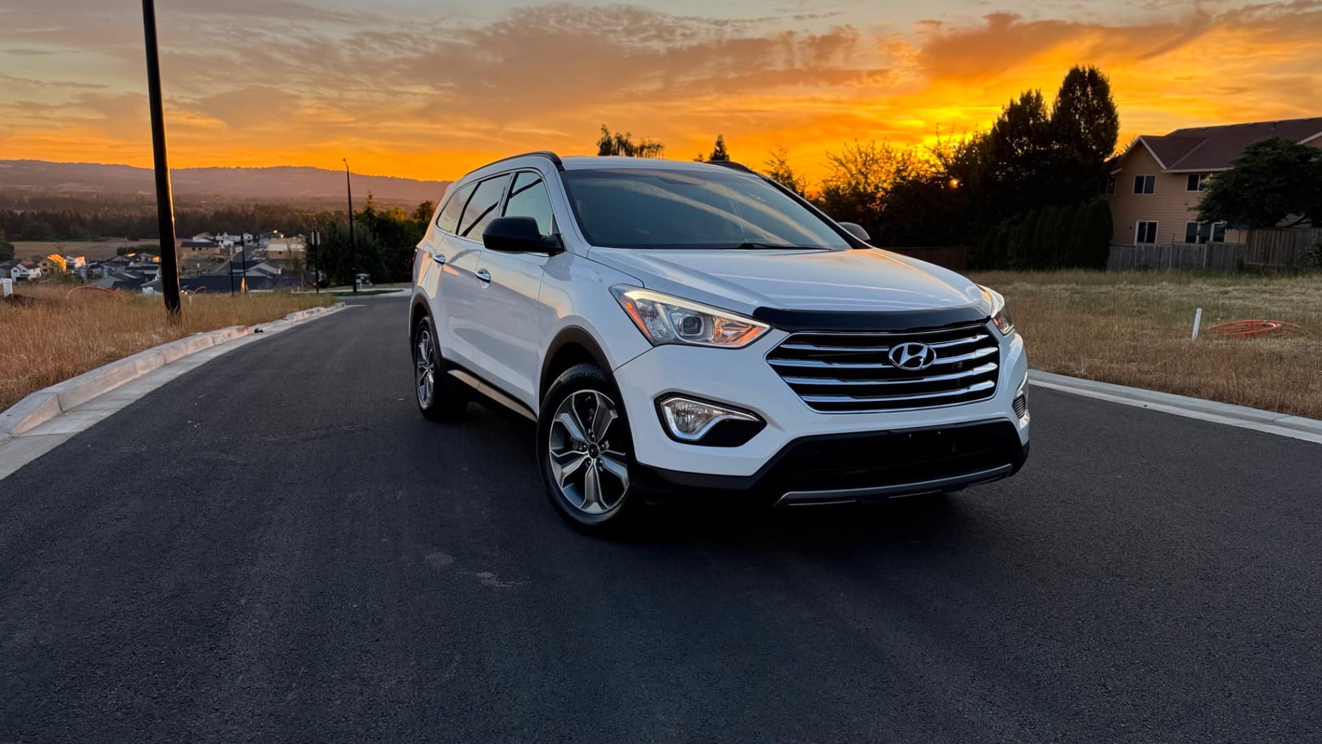 Hyundai Santa Fe - Photo 1