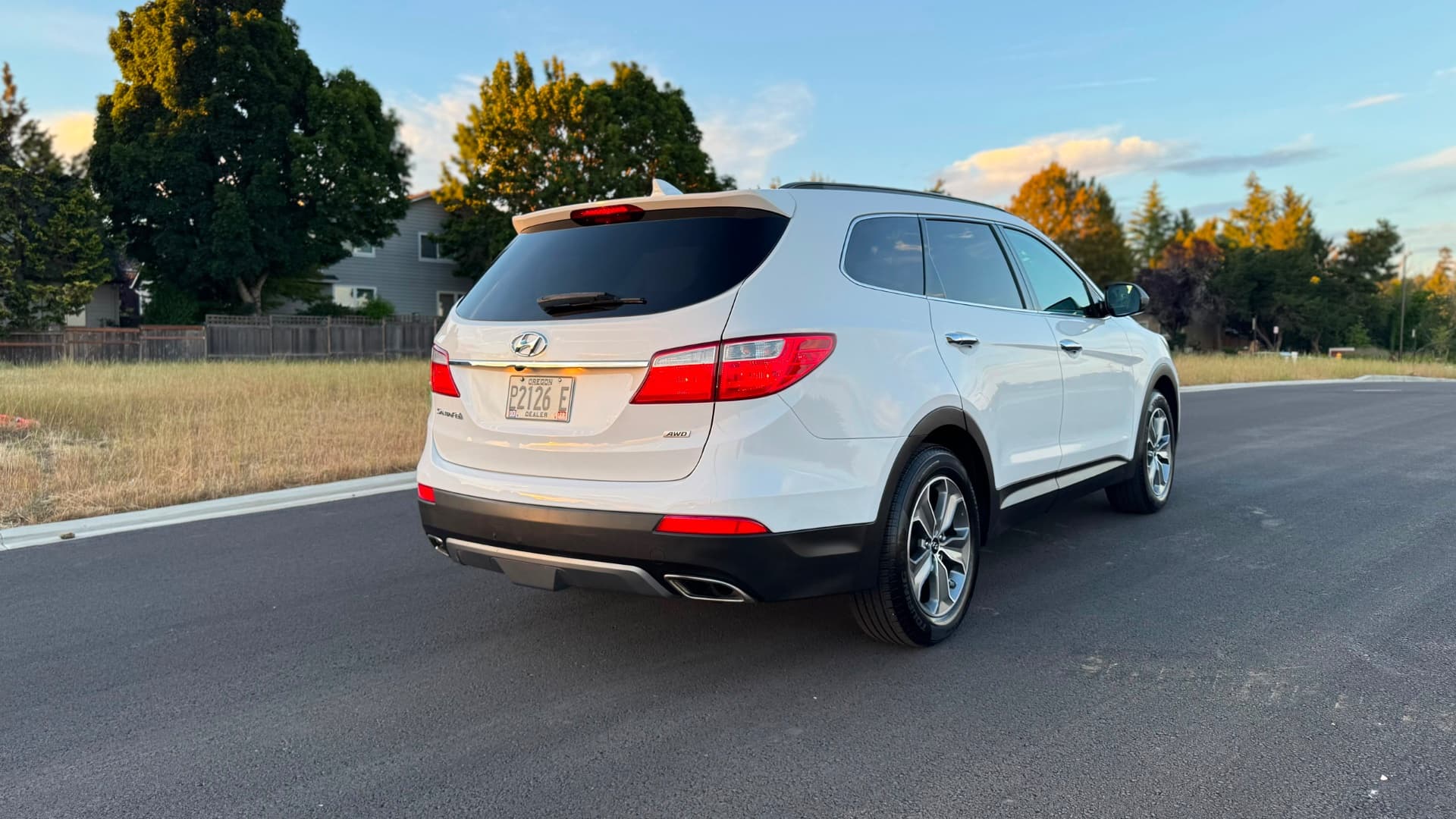 Hyundai Santa Fe - Photo 2