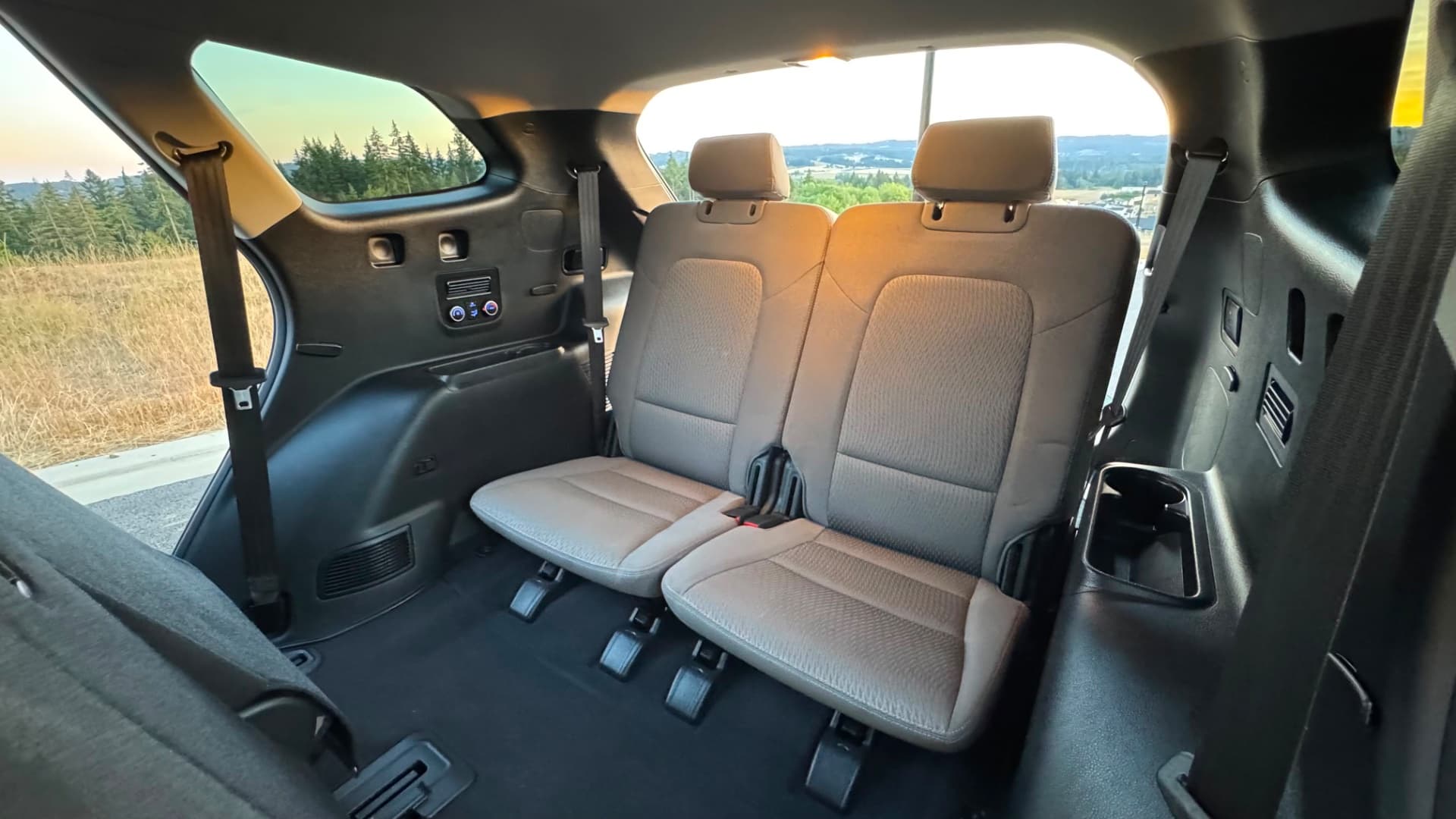 Hyundai Santa Fe - Photo 4