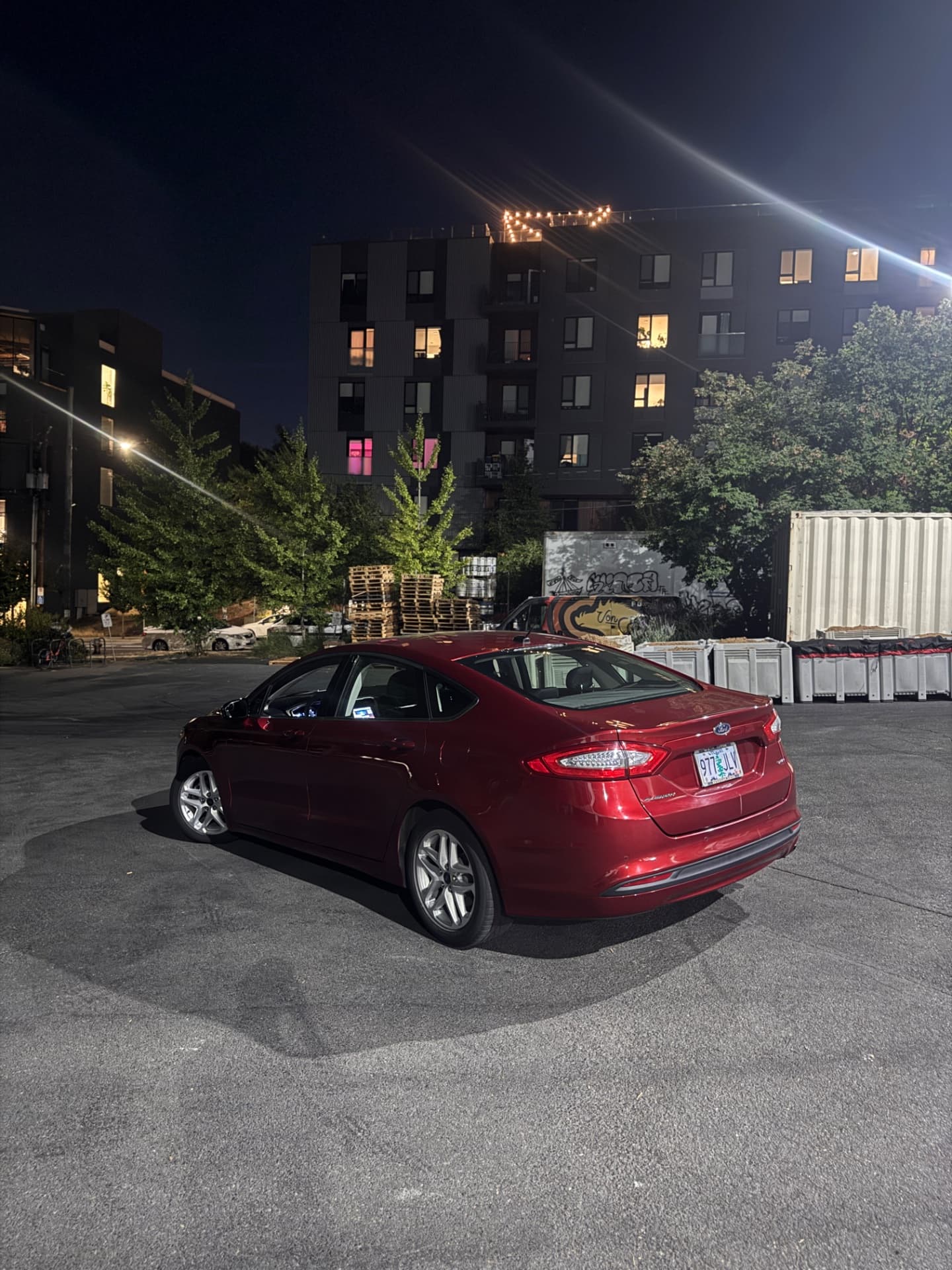 Ford Fusion - Photo 2