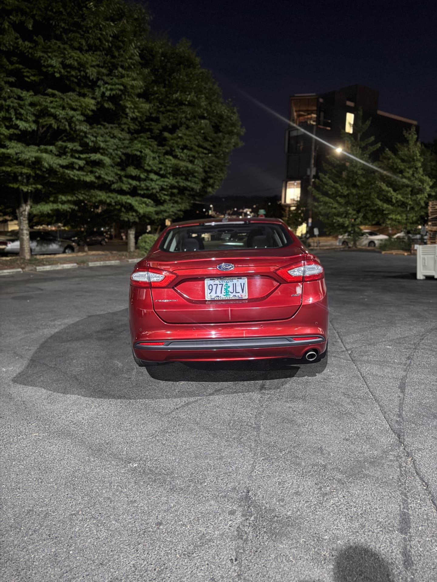 Ford Fusion - Photo 3