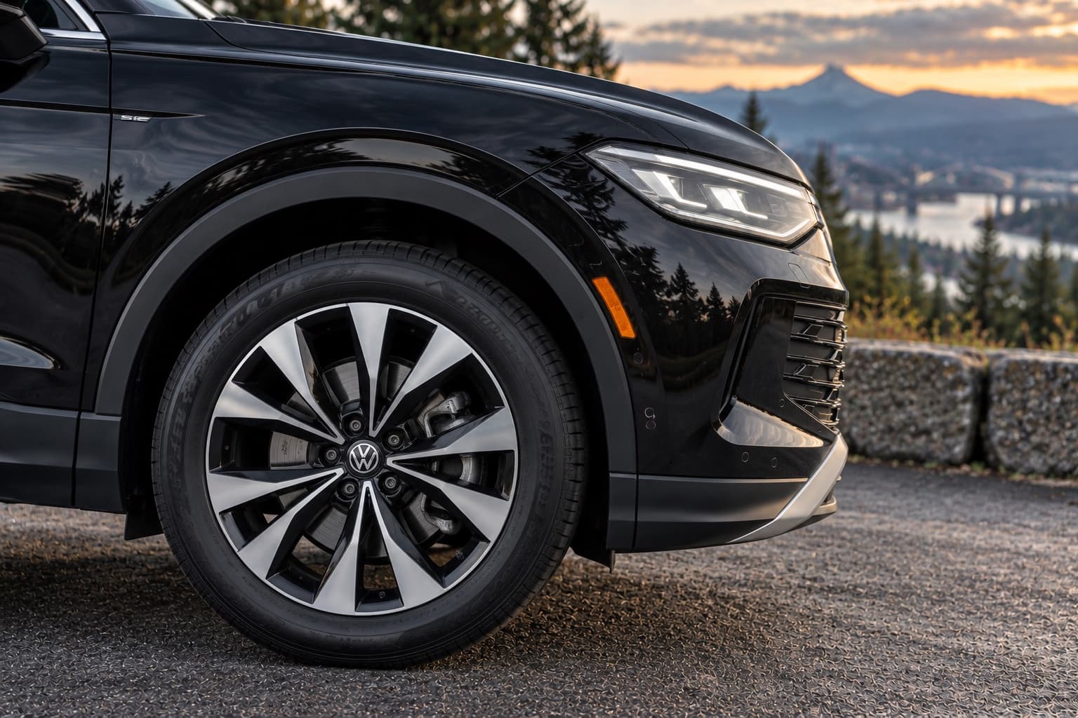 Volkswagen Tiguan - Photo 5